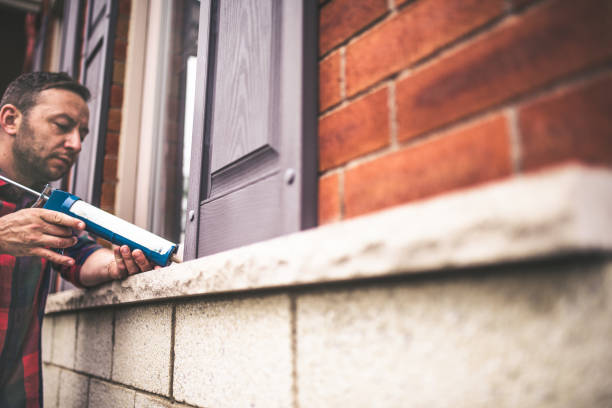 Best Insulation Contractors for Homes  in Crookston, MN
