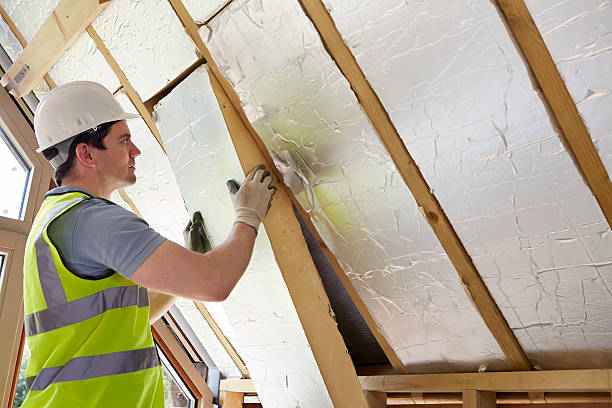 Best Garage Insulation Installation  in Crookston, MN